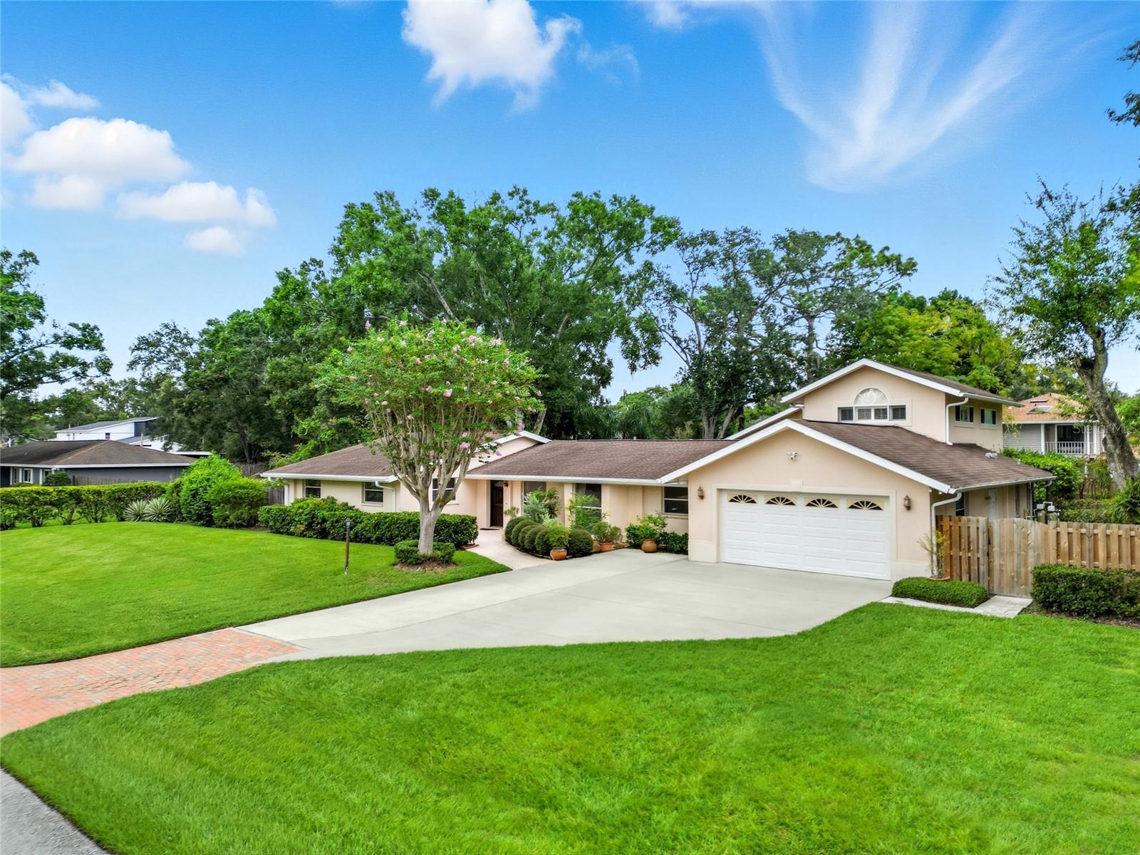 Photo of Listing #TB8425641