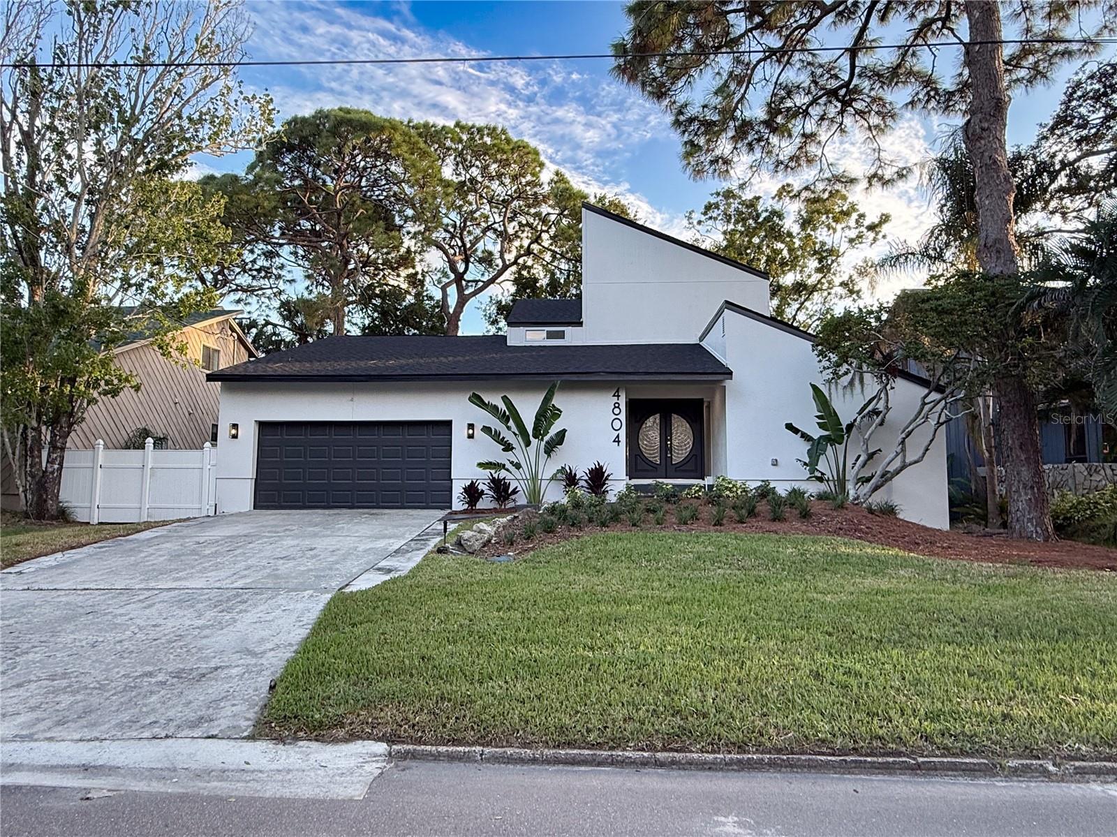 Photo of Listing #TB8435220