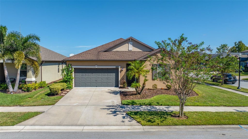 9205 Shadyside Lane, LAND O LAKES