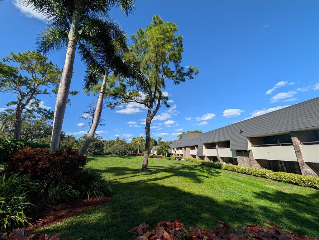 36750 Us Highway 19 N 4-221, PALM HARBOR