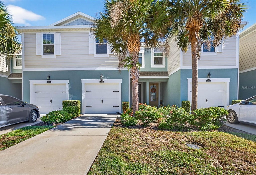 2208 Sunset Wind Loop, OLDSMAR