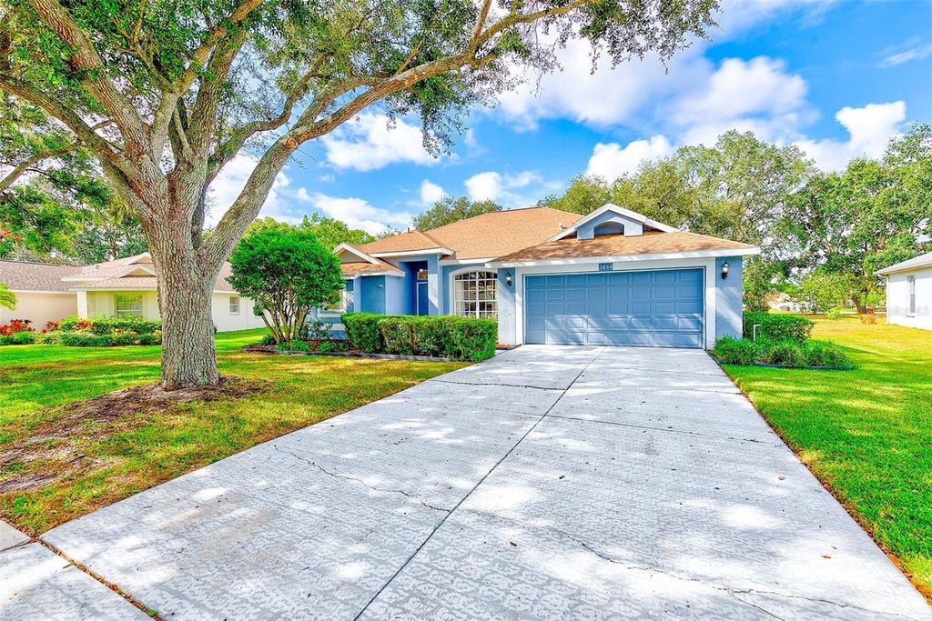 3454 Silver Meadow Way, PLANT CITY