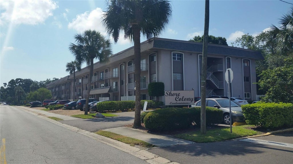 4606 West Gray Street 110, TAMPA