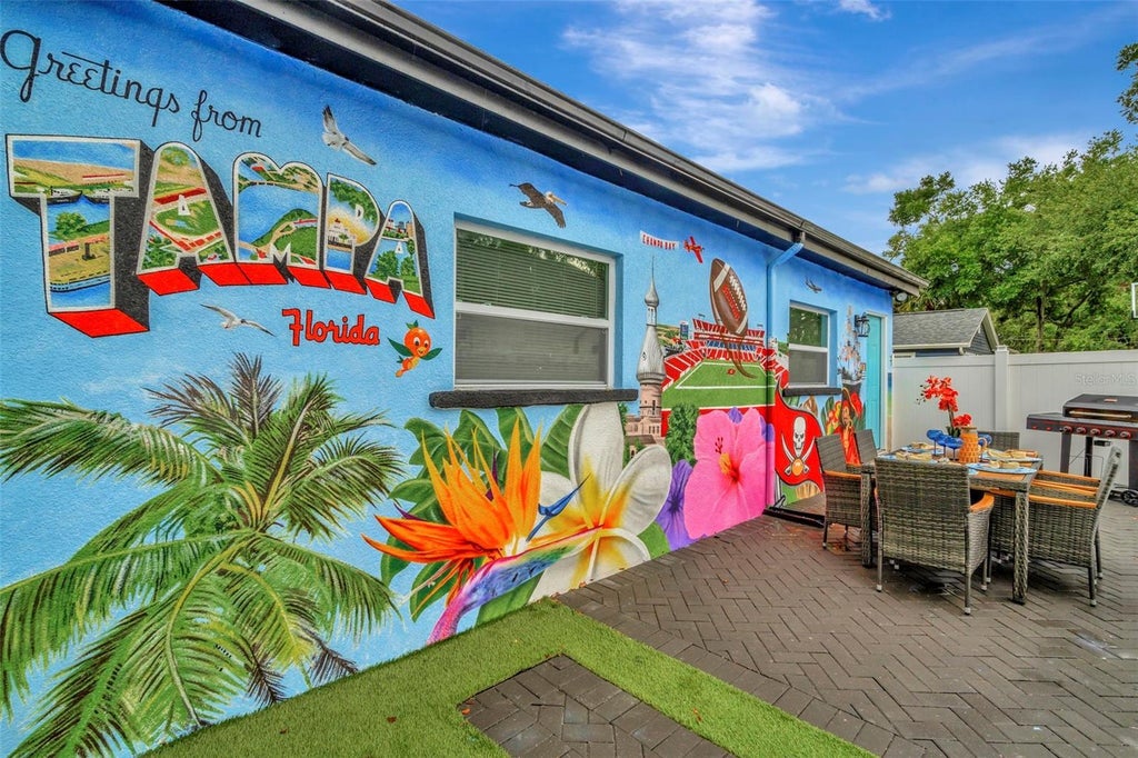 2006 East Henry Avenue, TAMPA