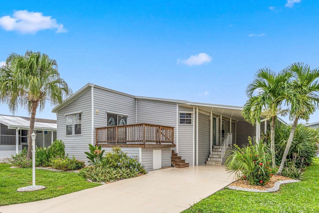 15 Freeman Avenue, PUNTA GORDA