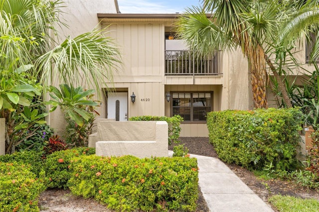 4620 Hidden View Place 10, SARASOTA