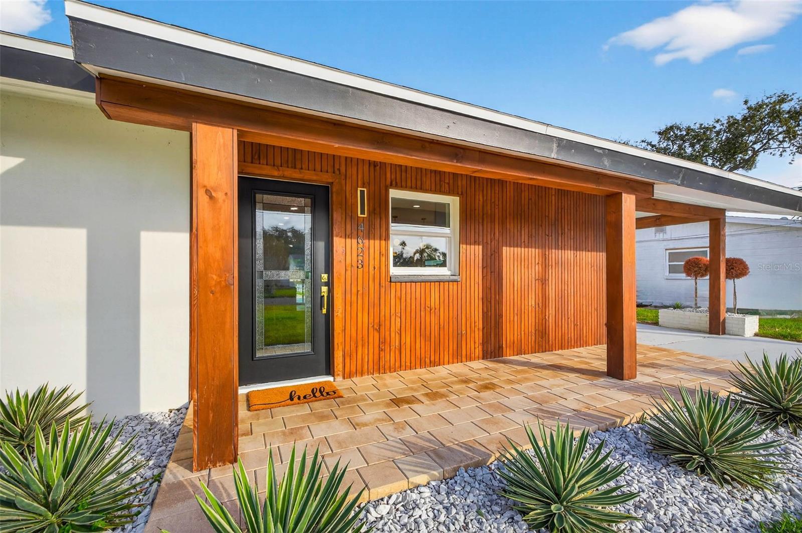 Photo of Listing #TB8454205