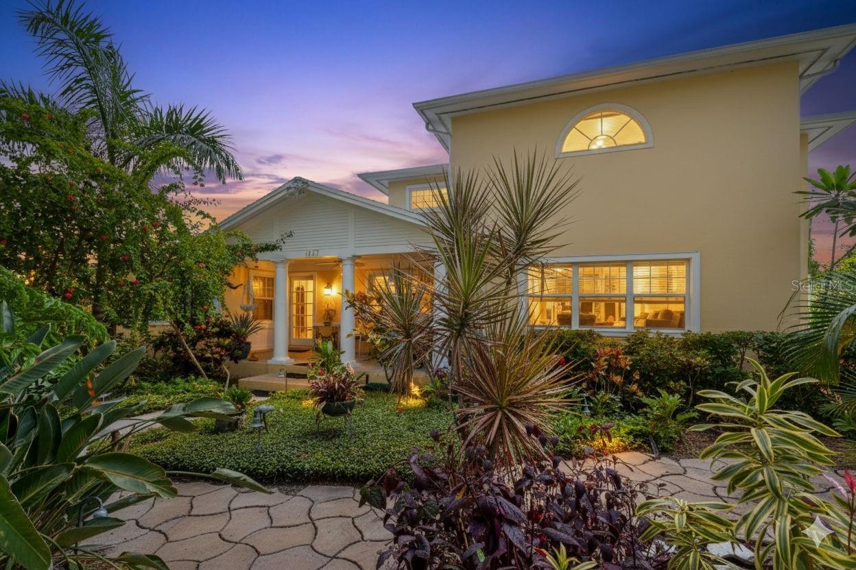 Photo of Listing #TB8460272