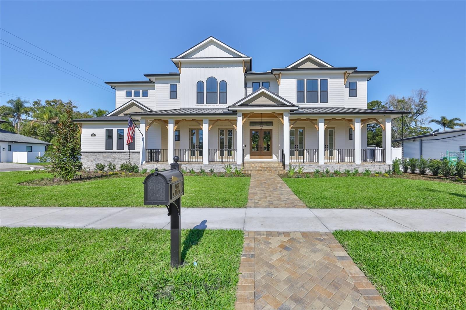 Photo of Listing #TB8461416