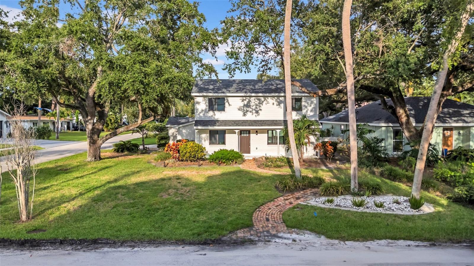 Photo of Listing #TB8464019