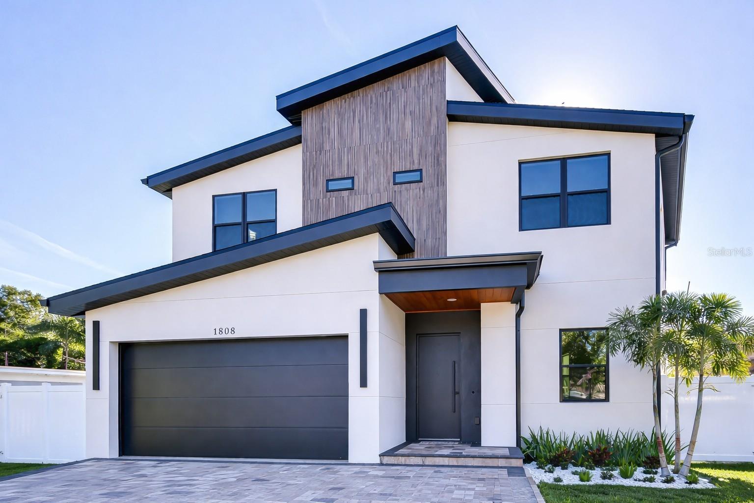 Photo of Listing #TB8465861