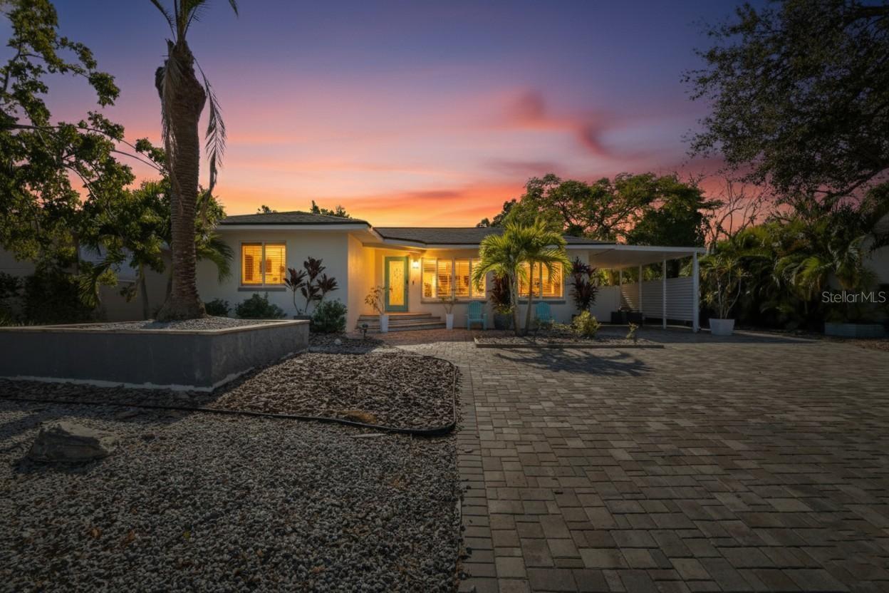 Photo of Listing #TB8466159