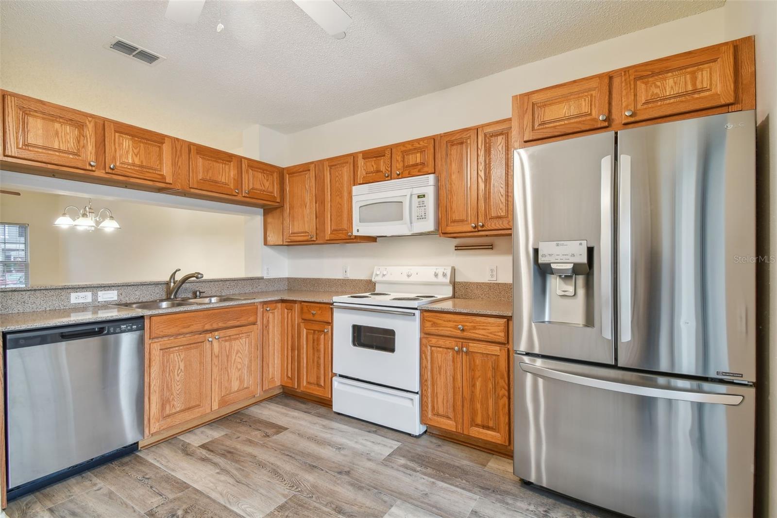 253 Countryside Key Boulevard, OLDSMAR, FL 34677 U8226844 NV Realty Group