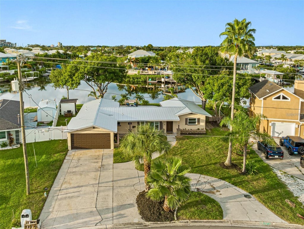 469 Flamingo Drive, APOLLO BEACH Property Listing MLS® U8229946