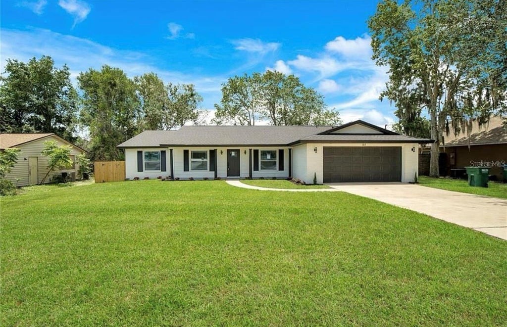 1917 Alameda Drive, DELTONA
