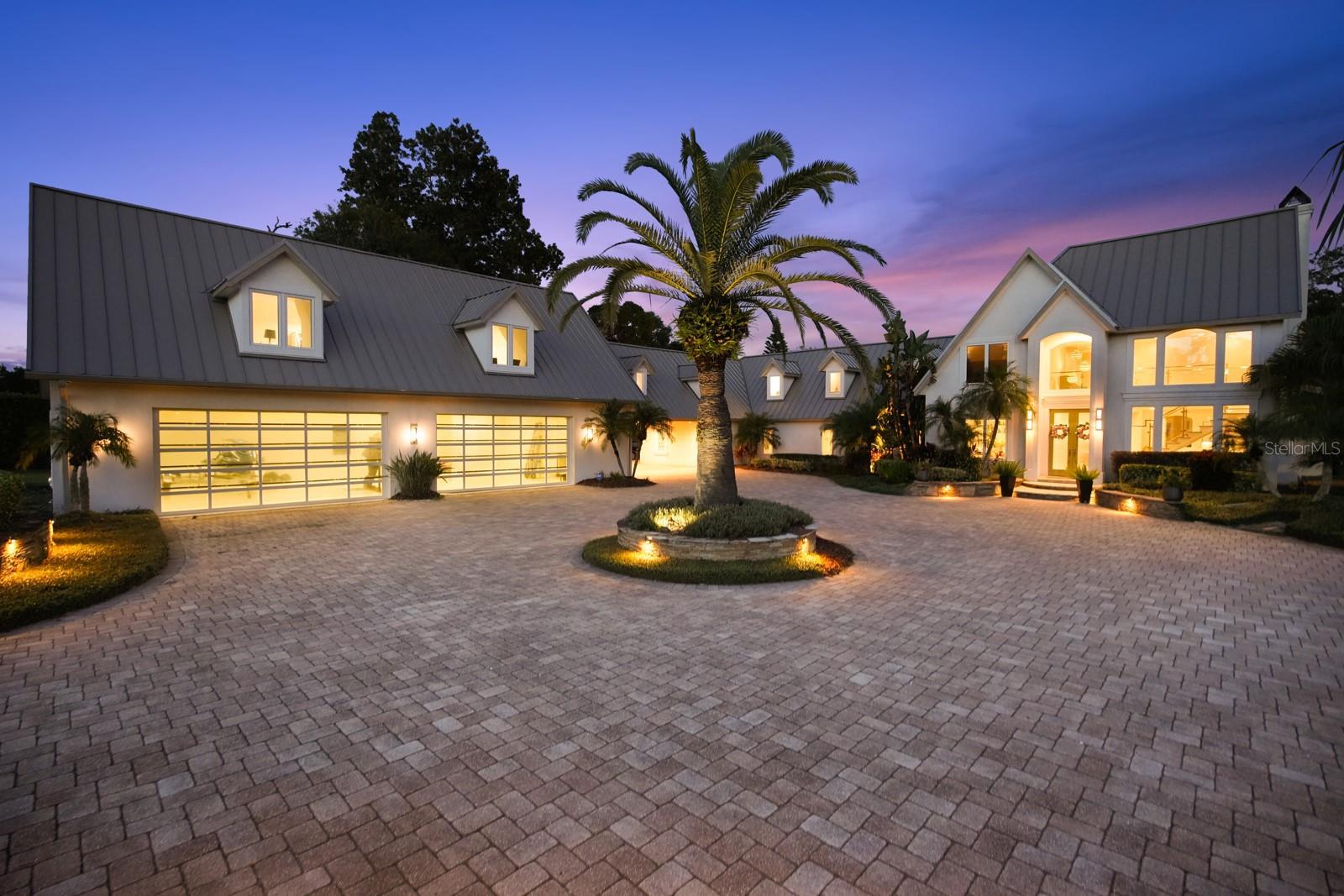 Photo of Listing #V4944387