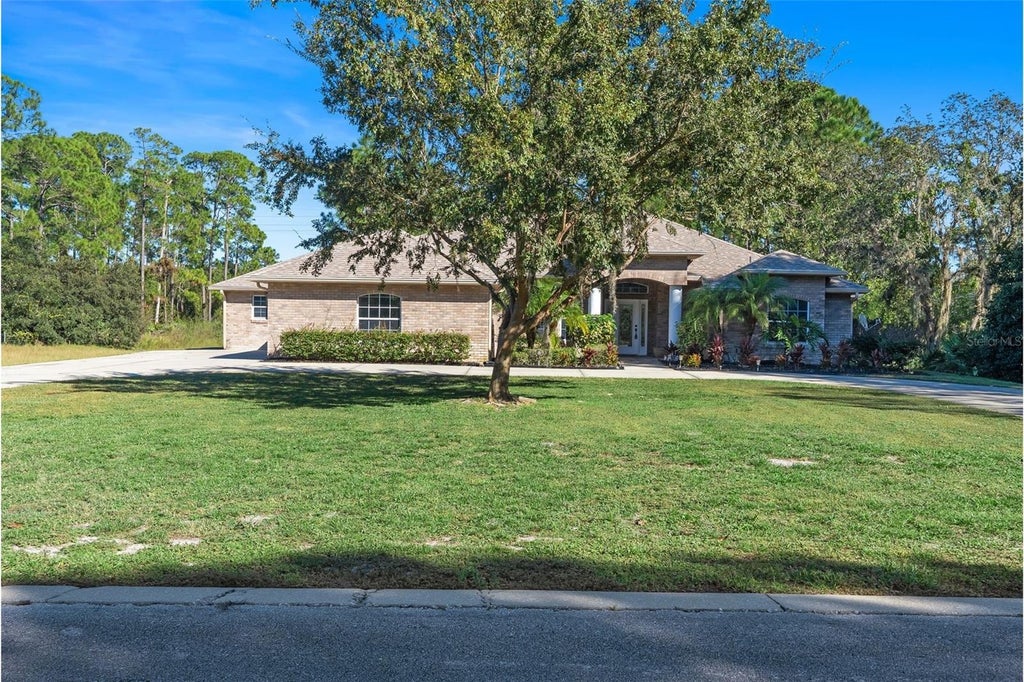 2666 Winnemissett Oaks Drive, DELAND