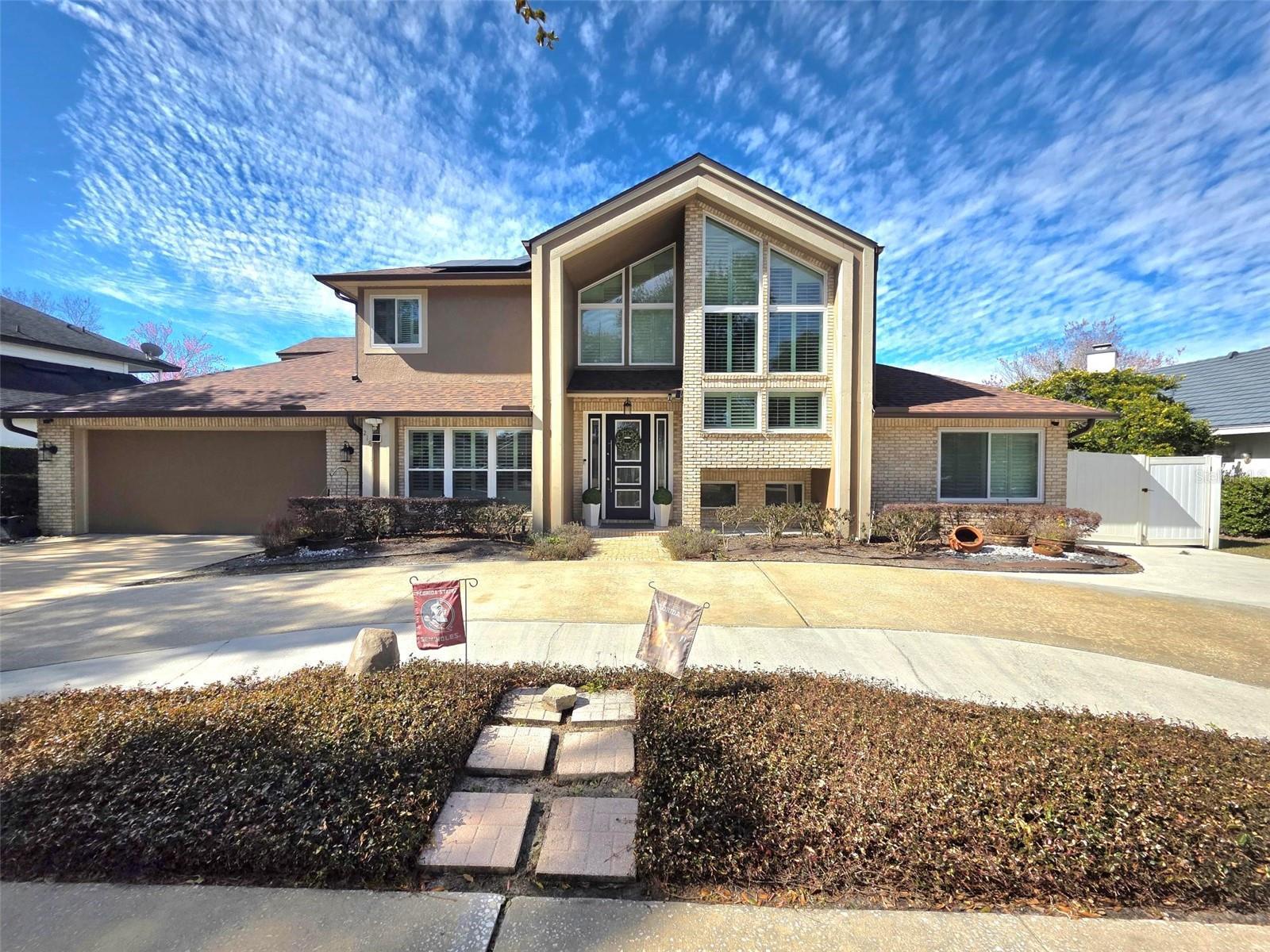 Photo of Listing #V4947153