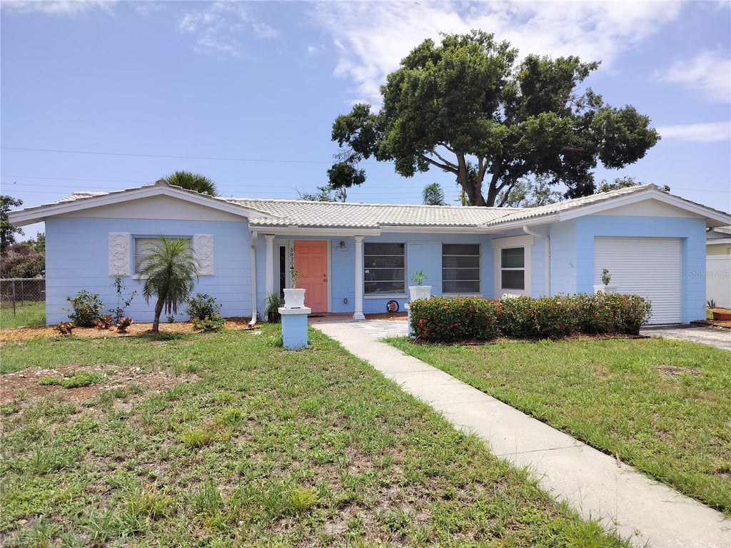 5830 34th Avenue N, ST PETERSBURG