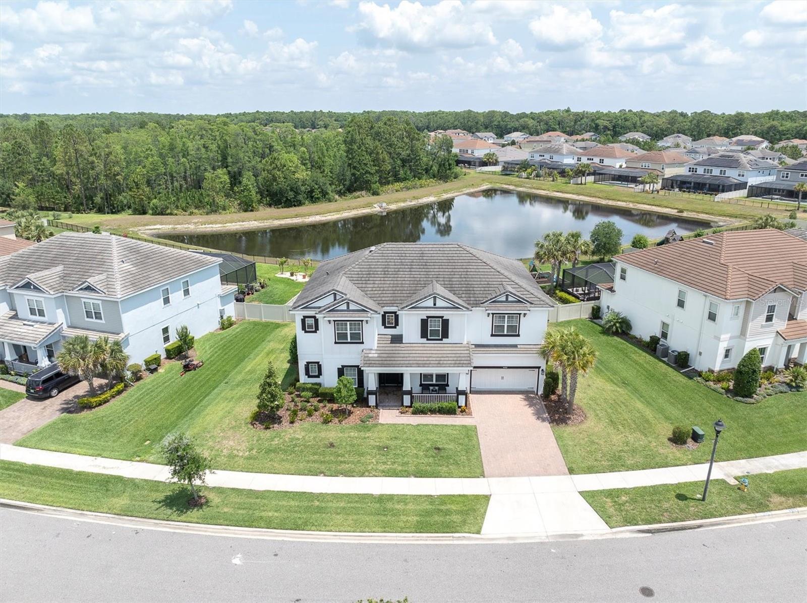 Photo of Listing #W7875230