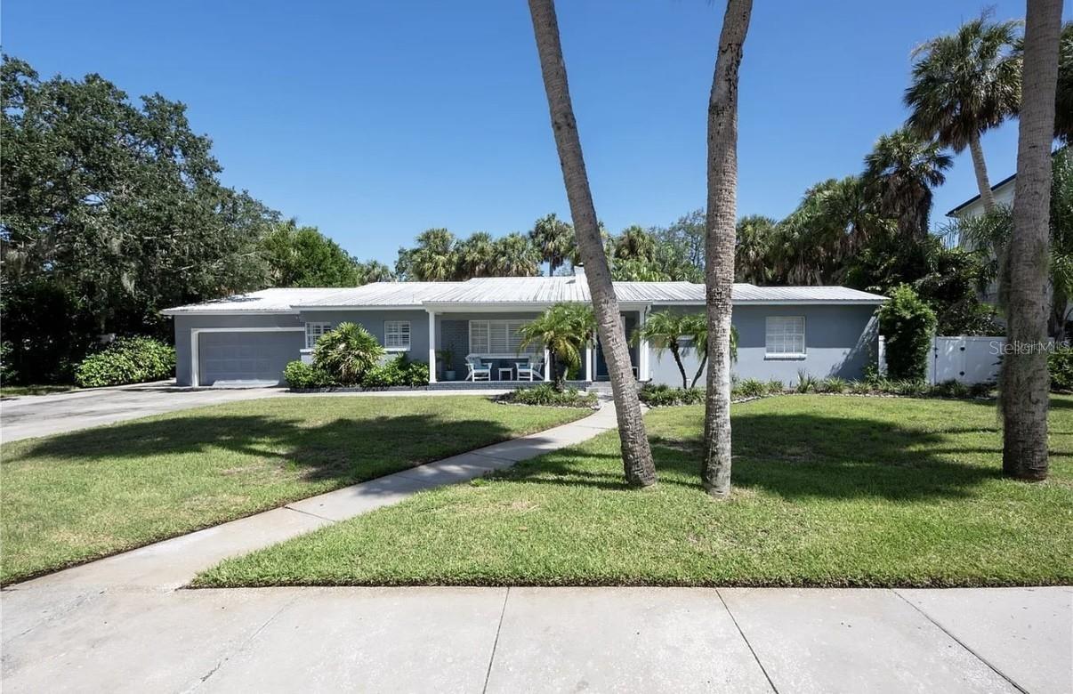 Photo of Listing #W7878509