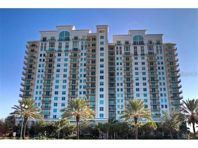 800 N. Tamiami Trail 303, SARASOTA