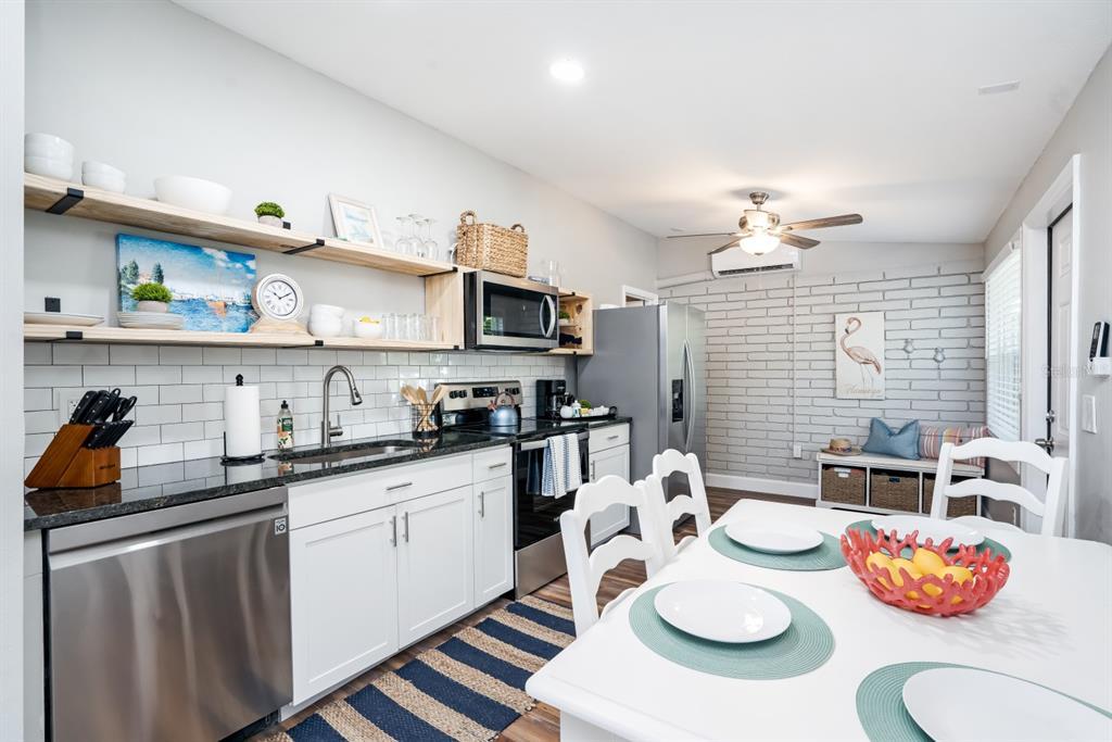 Photo of Listing #A4544175