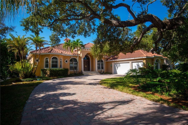 7350 Periwinkle Drive, SARASOTA