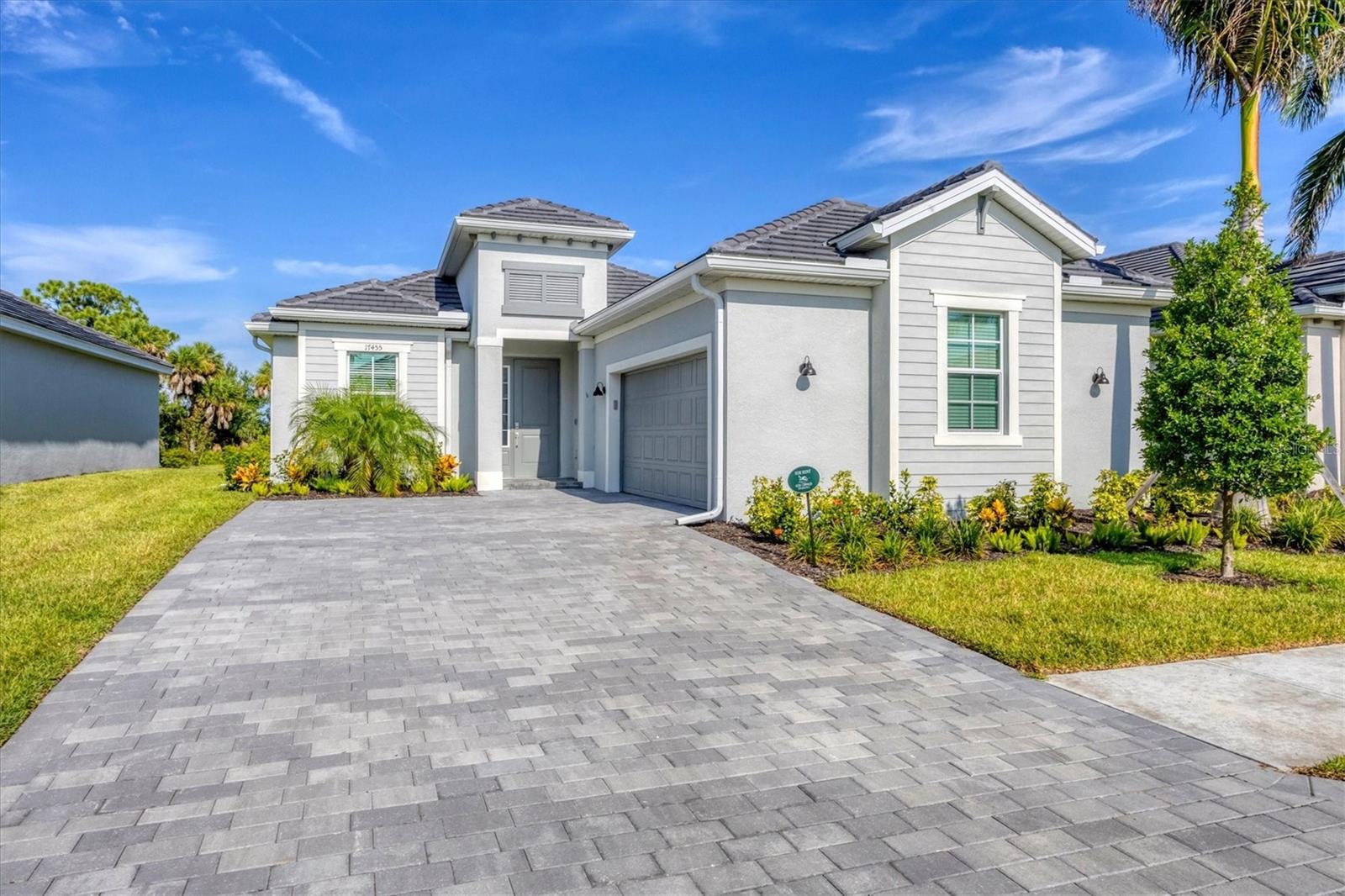 Photo of Listing #C7481588