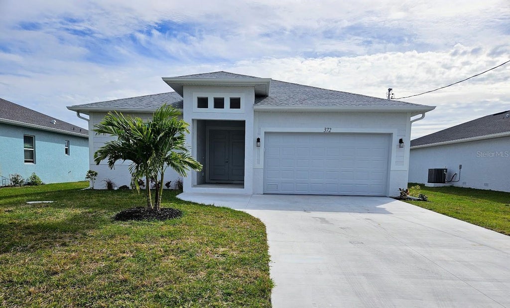 372 Baytree Drive, ROTONDA WEST