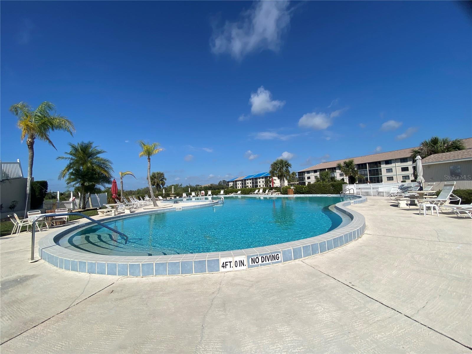 Photo of Listing #C7513317