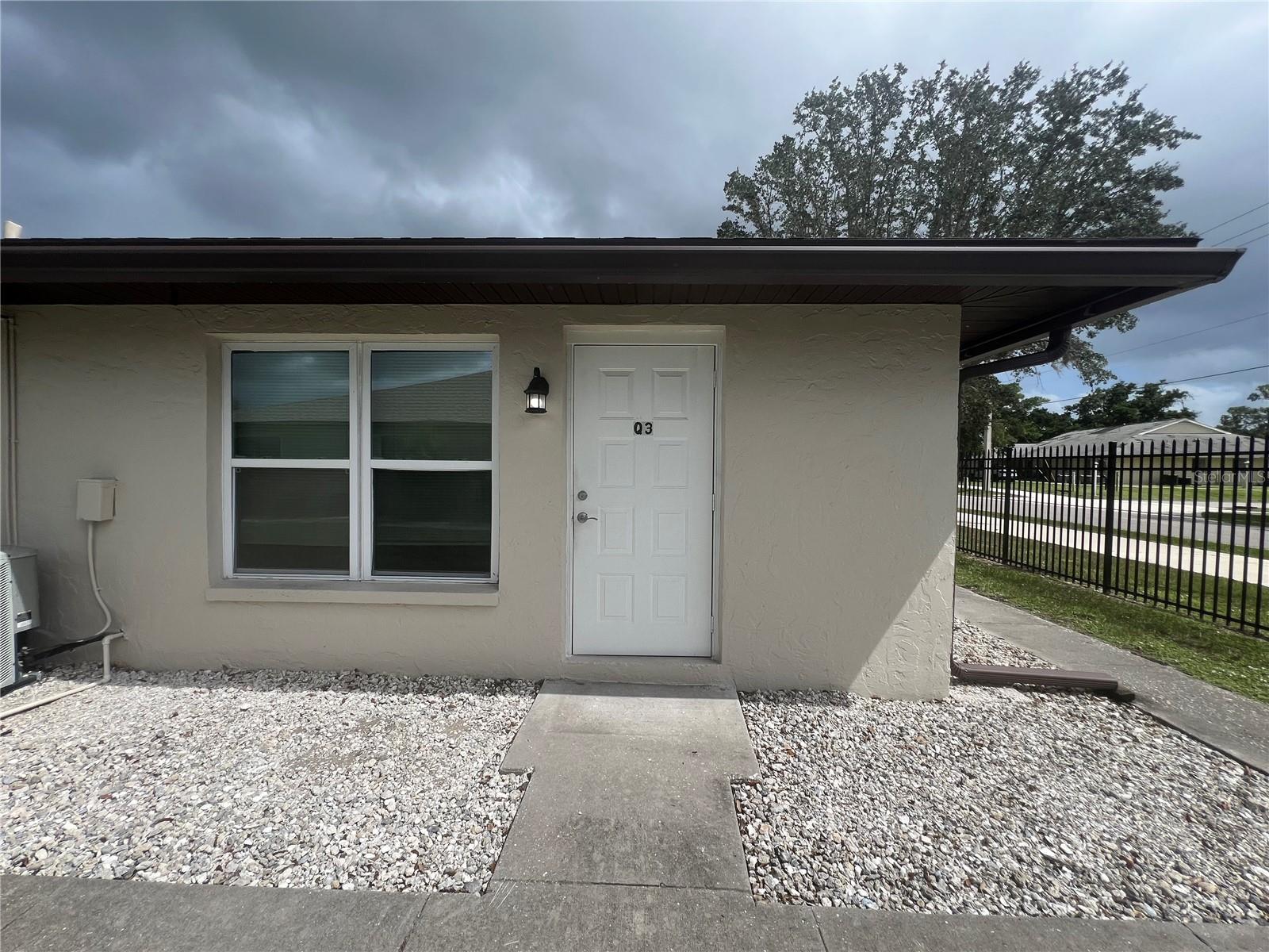 Photo of Listing #C7516096