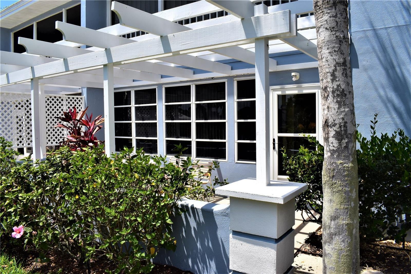 Photo of Listing #D6135906