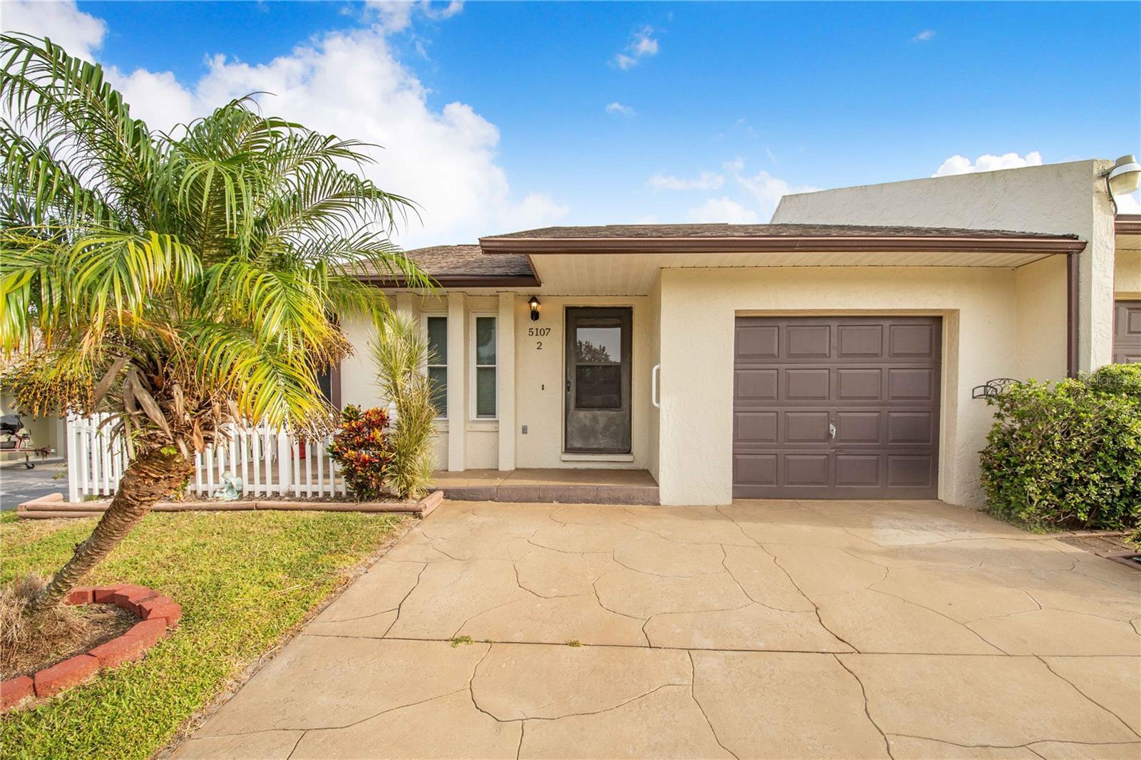 Photo of Listing #L4956112