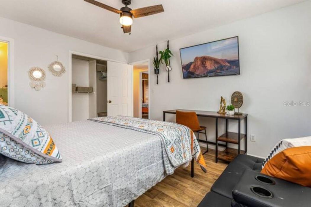 Photo of Listing #O6119607