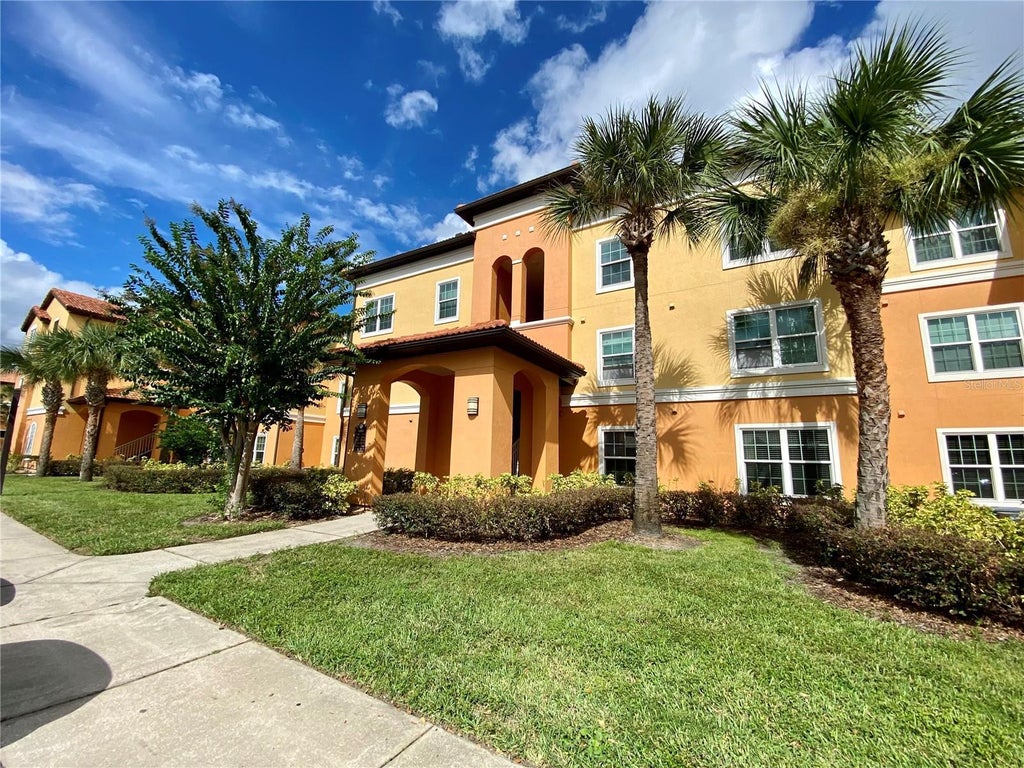 5451 Vineland Road 2210, ORLANDO Property Listing MLS® O6148007