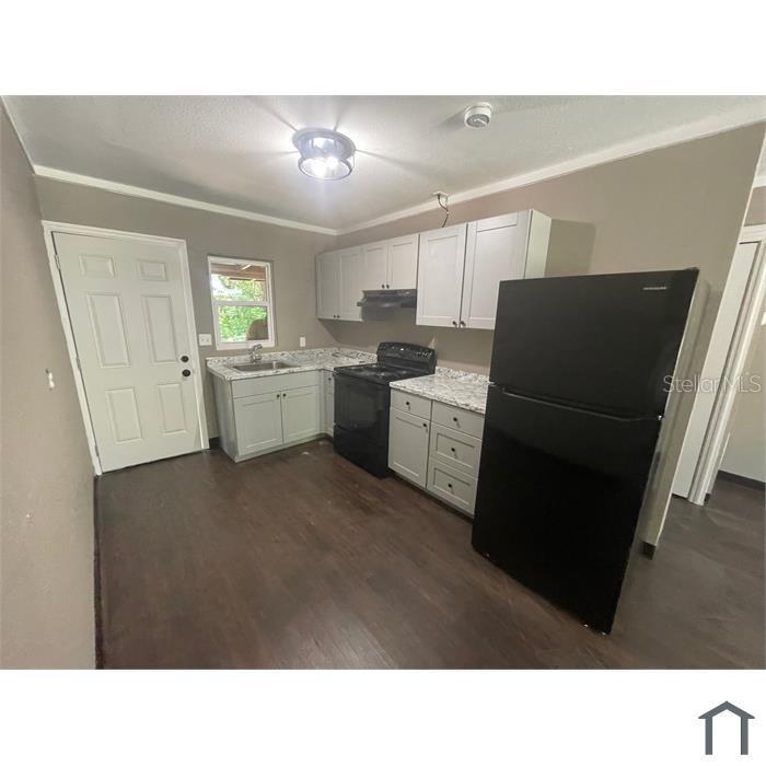 Photo of Listing #O6266903