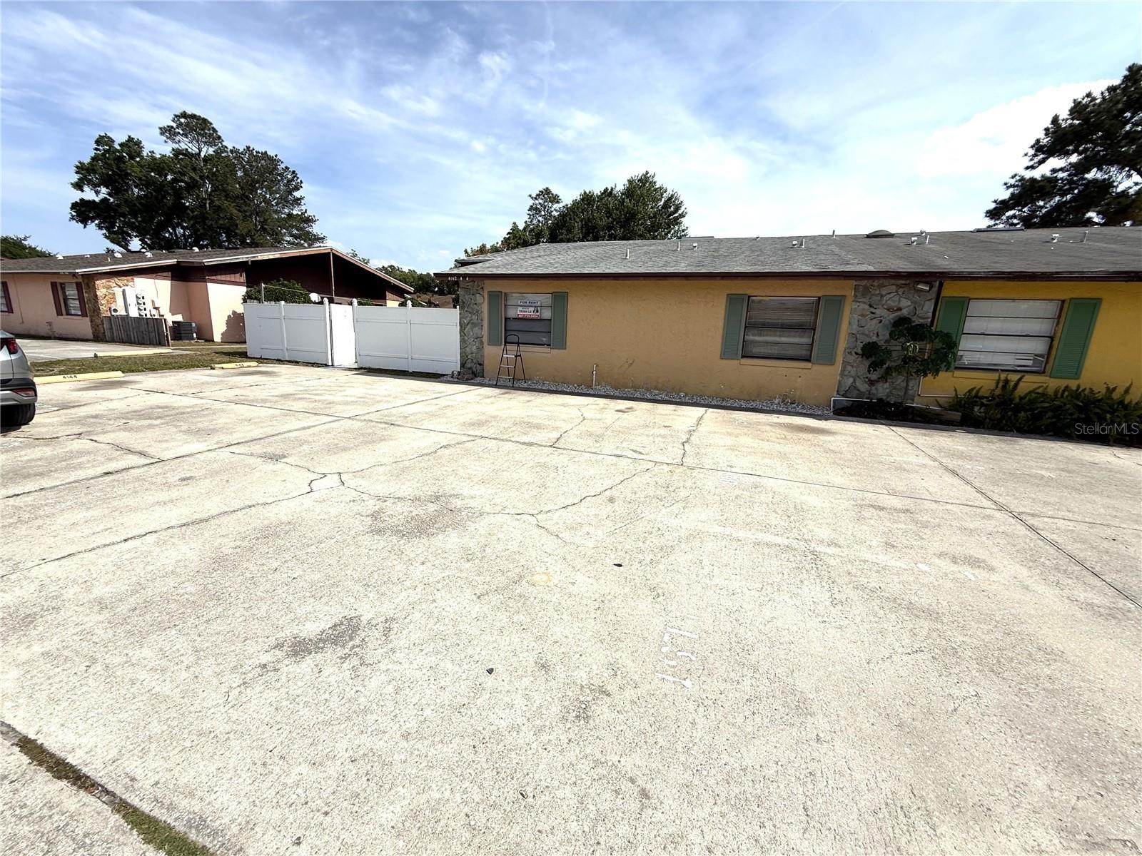Photo of Listing #O6304485