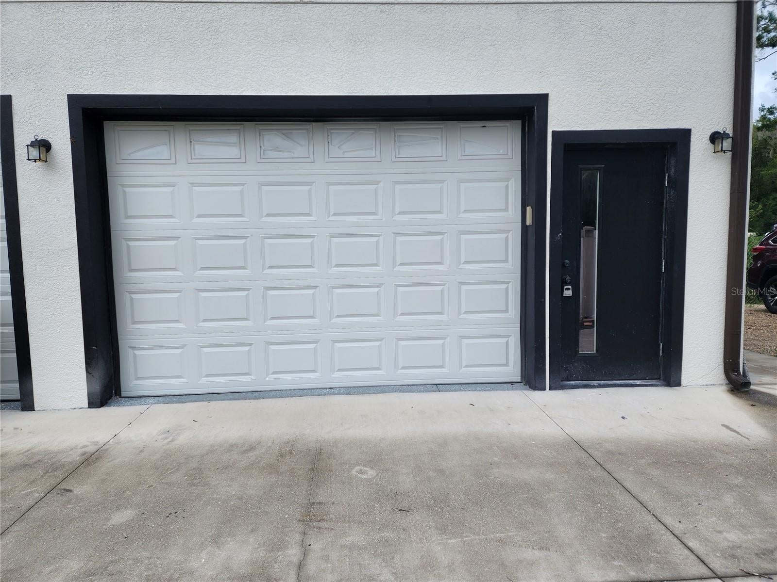 Photo of Listing #O6306917