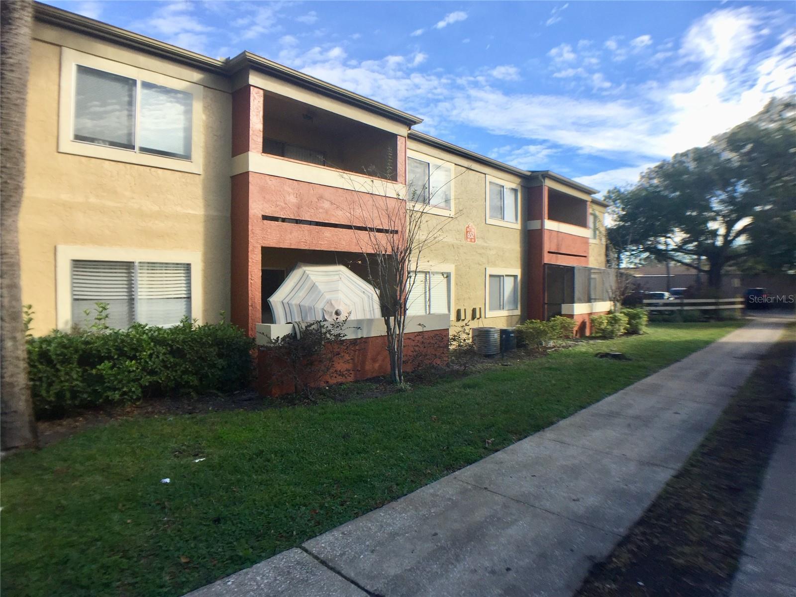 Photo of Listing #O6313819