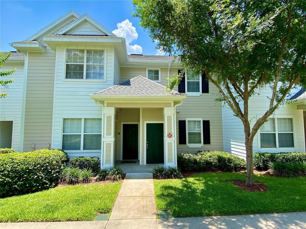 303 Southern Pecan Circle 206, WINTER GARDEN