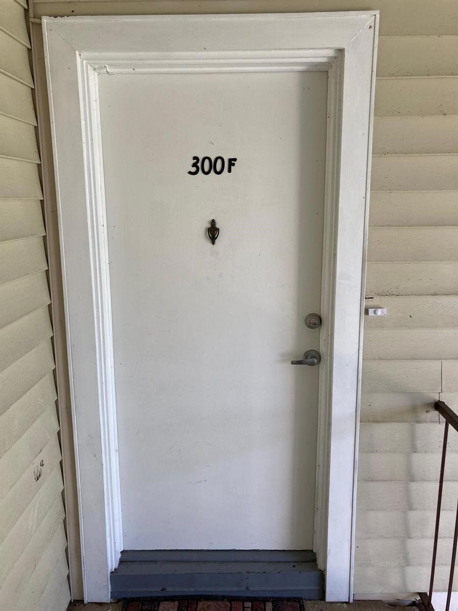 Photo of Listing #O6329369