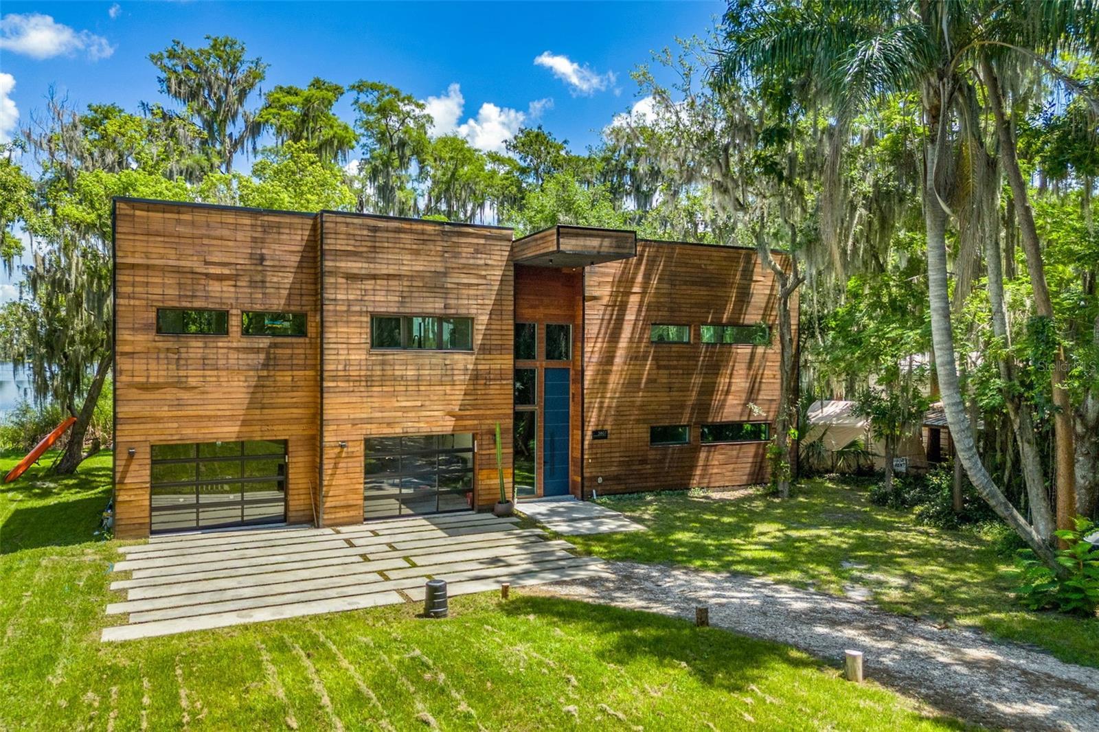 Photo of Listing #O6331056