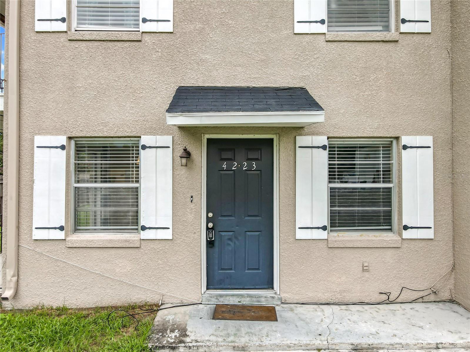 Photo of Listing #O6331442