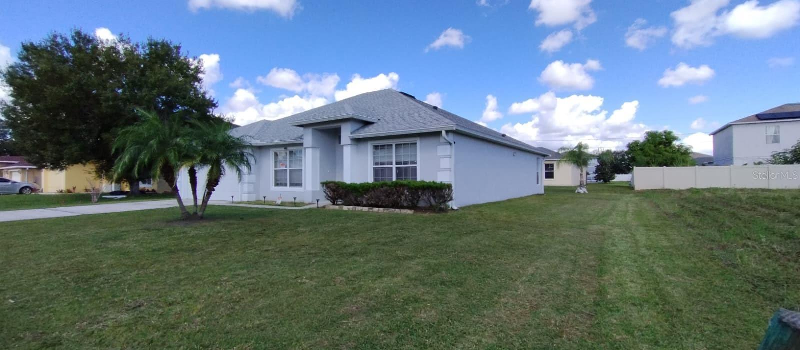 Photo of Listing #O6331845