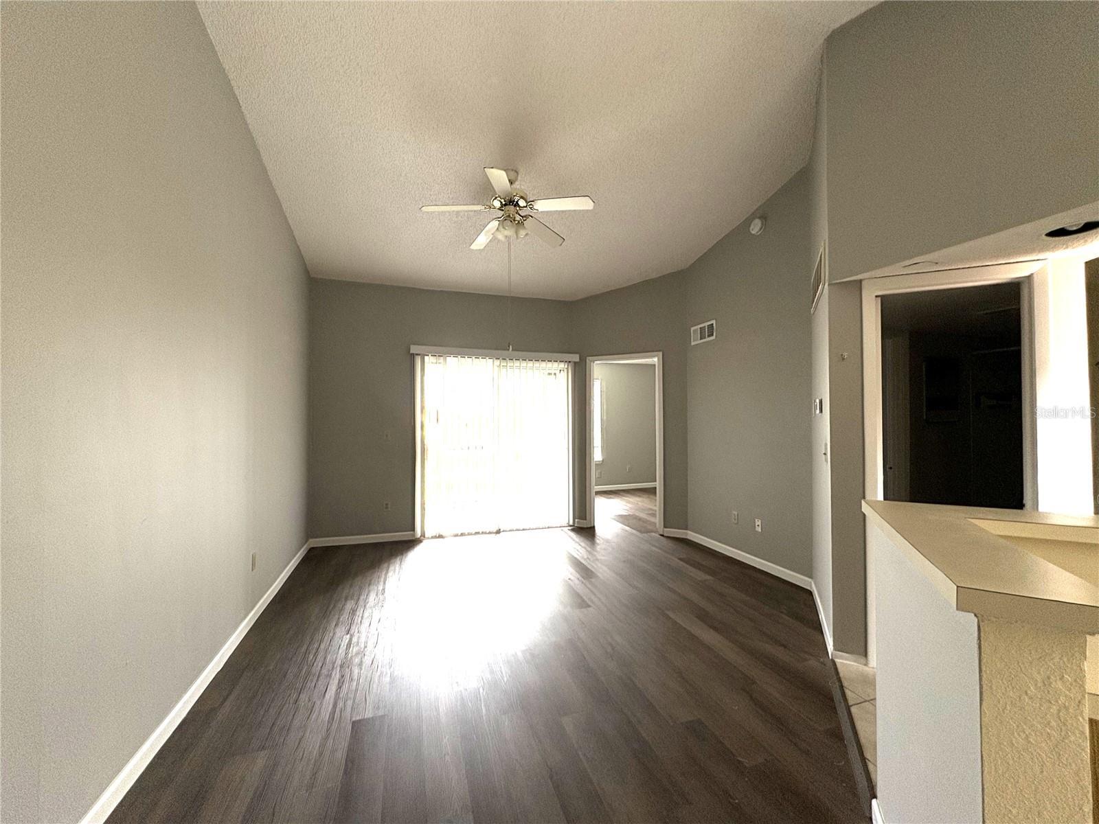 Photo of Listing #O6332153