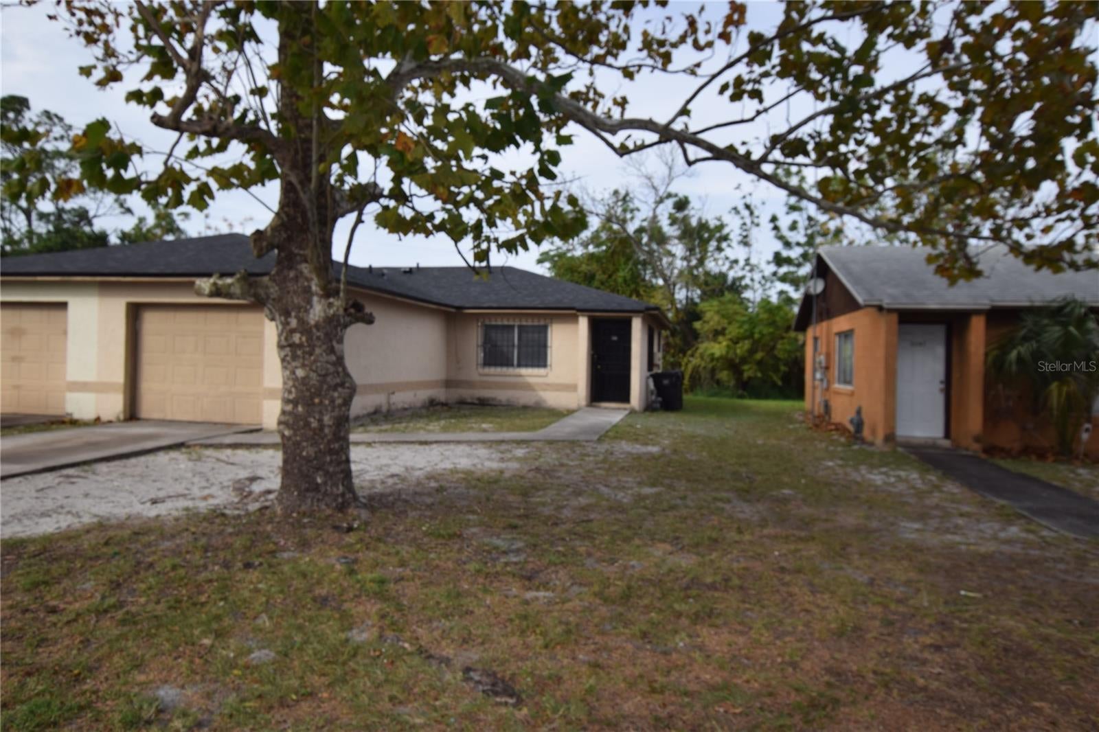 Photo of Listing #O6337993