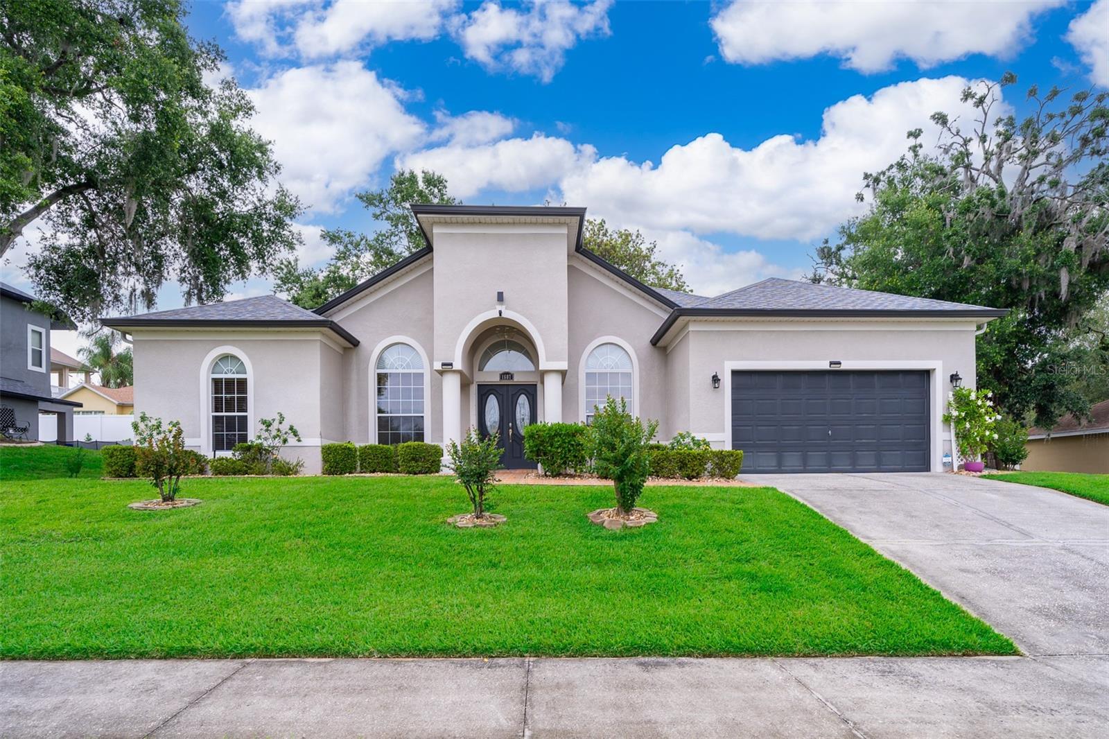 Photo of Listing #O6339029