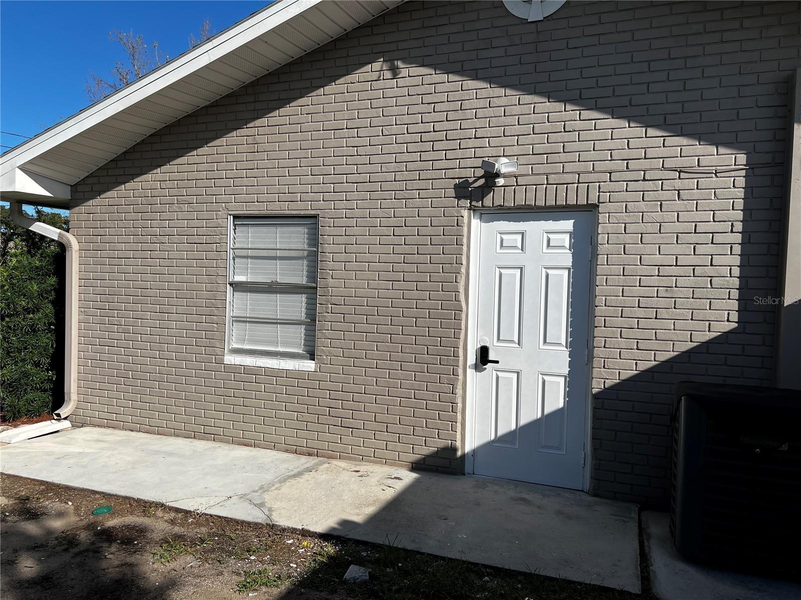 Photo of Listing #O6340622