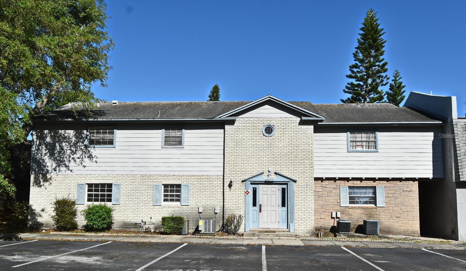 Photo of Listing #O6340903